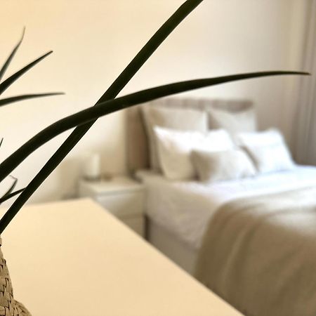 Private Room With En-Suite And Parking In Shared Flat Glasgow Exteriér fotografie